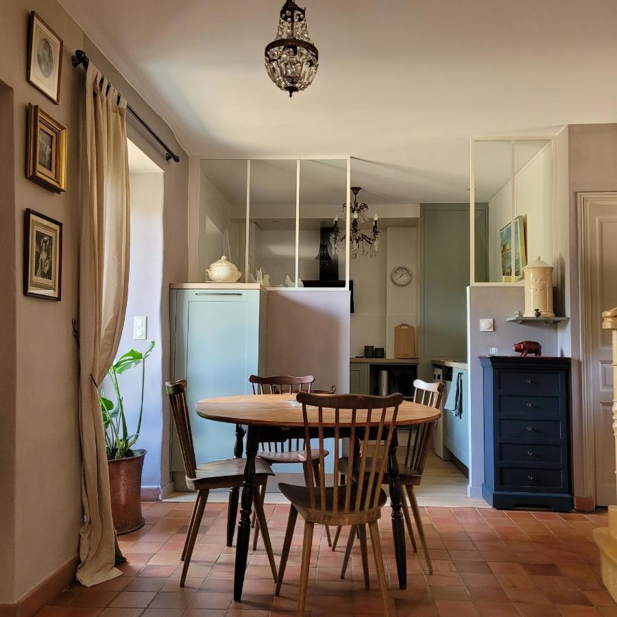 Gite De Charme Au Manoir Du Plessis-Quinquis Sainte-Seve Εξωτερικό φωτογραφία