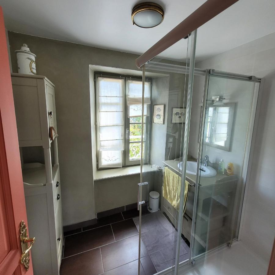 Gite De Charme Au Manoir Du Plessis-Quinquis Sainte-Seve Εξωτερικό φωτογραφία
